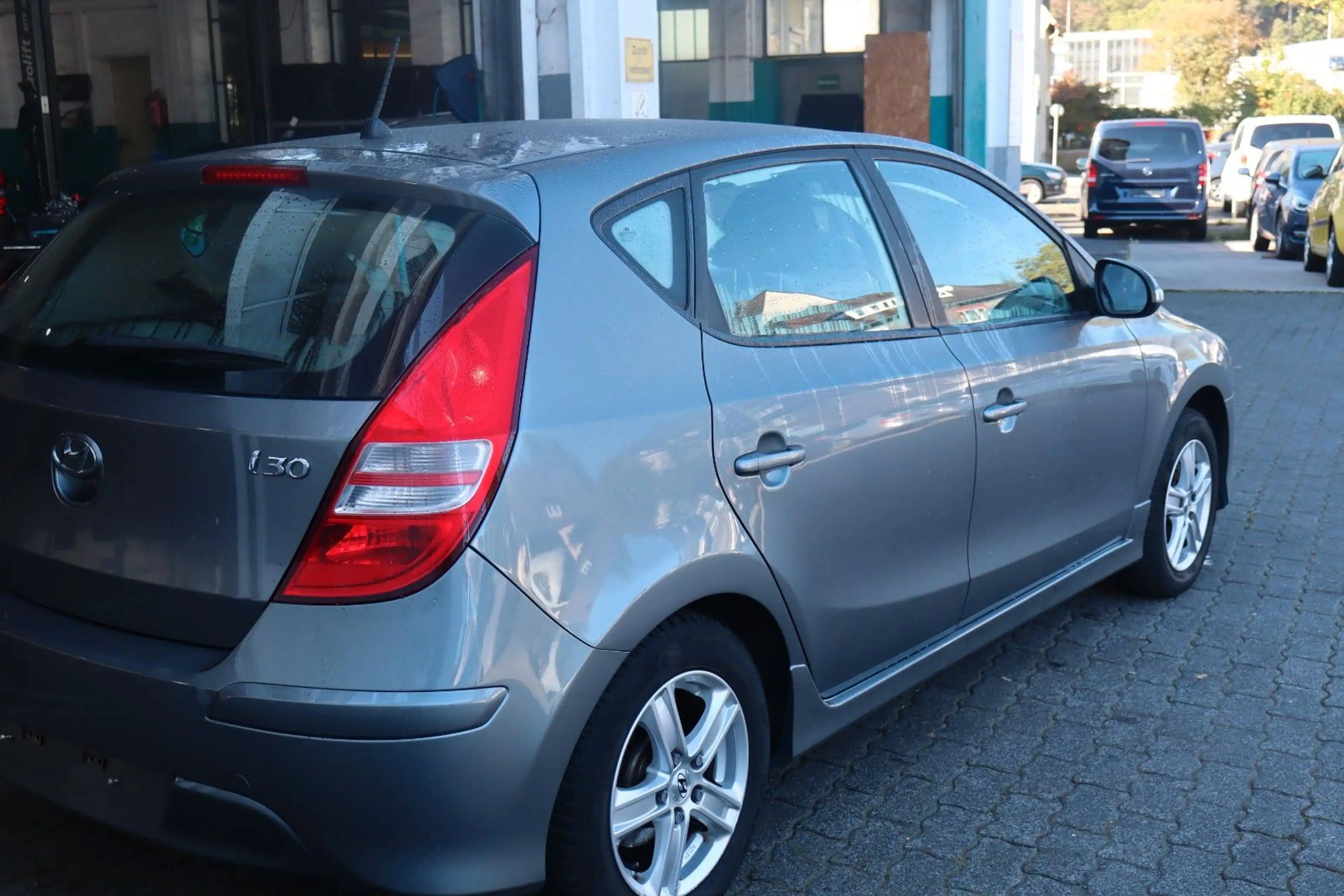 Hyundai i30 Comfort 1,6 Automatik — photo 7