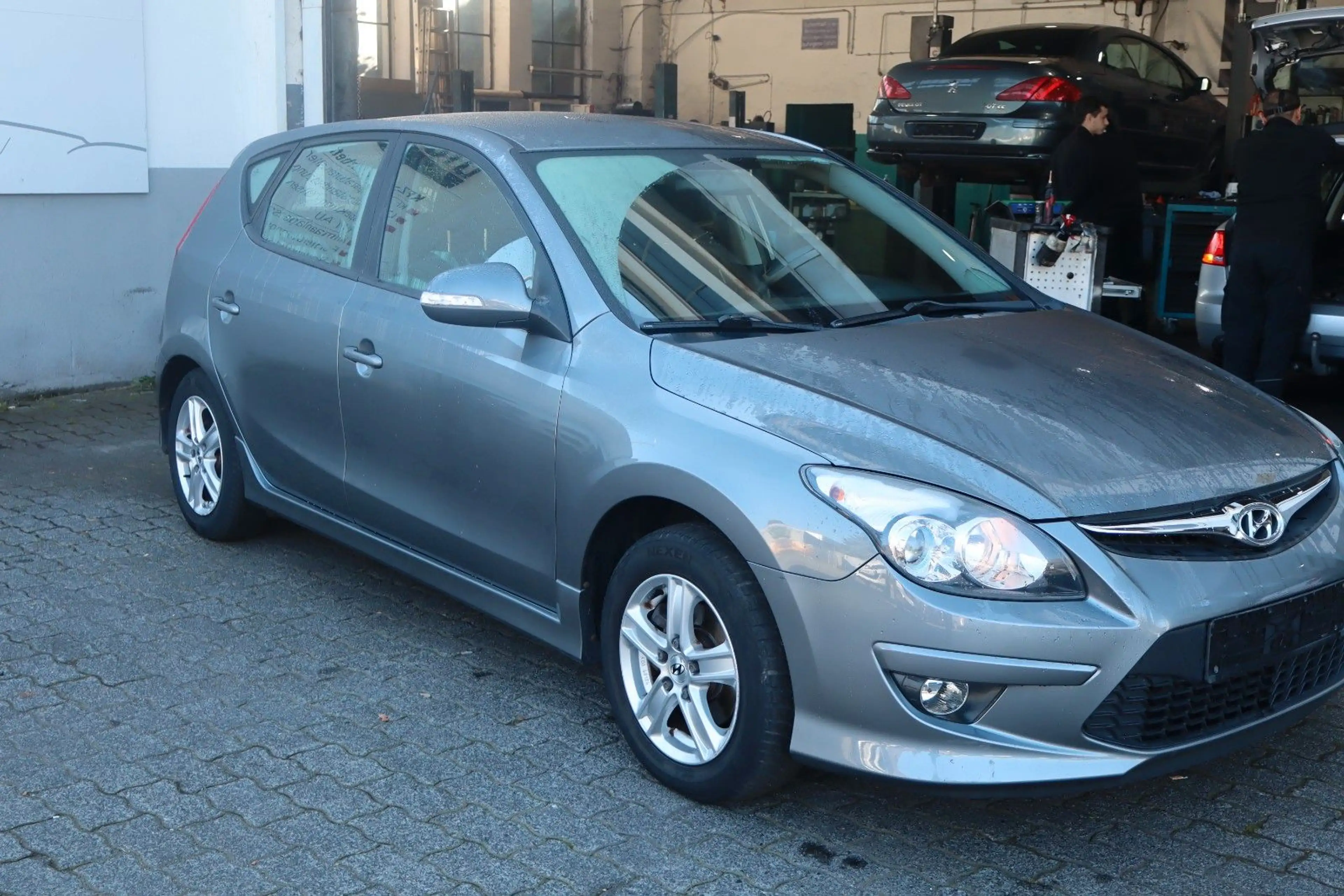 Hyundai i30 Comfort 1,6 Automatik — photo 5