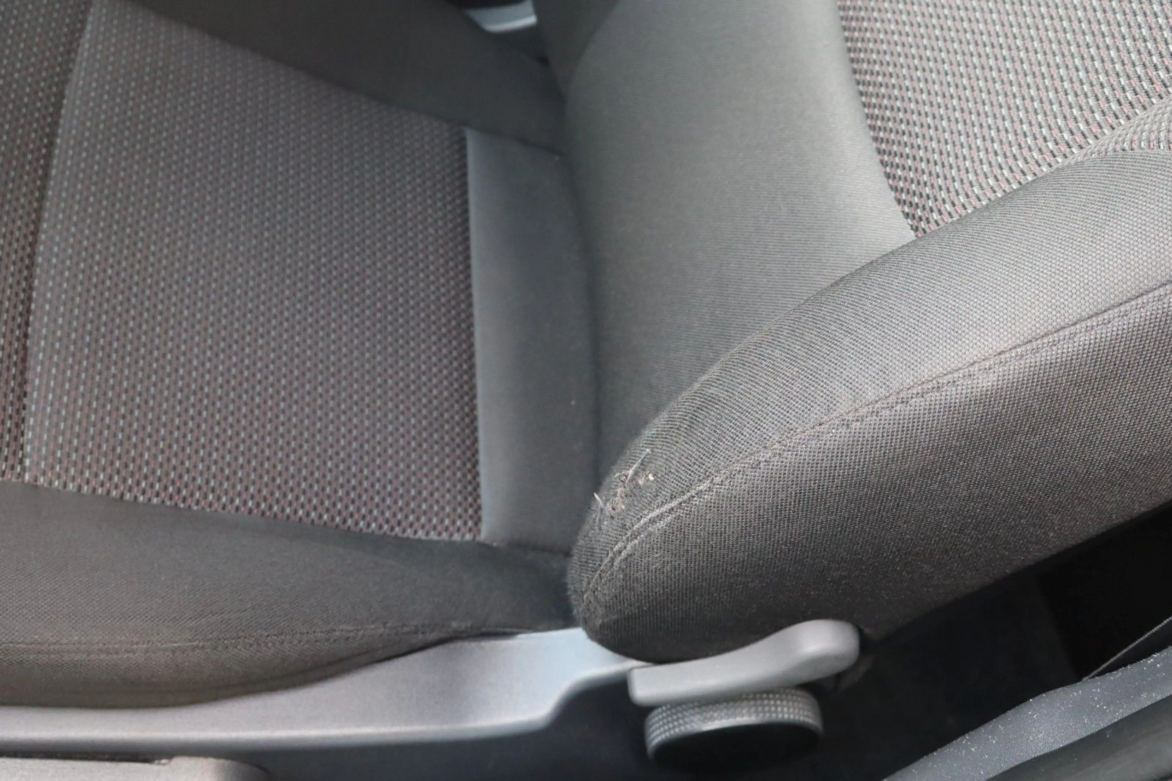 Hyundai i30 Comfort 1,6 Automatik — photo 16