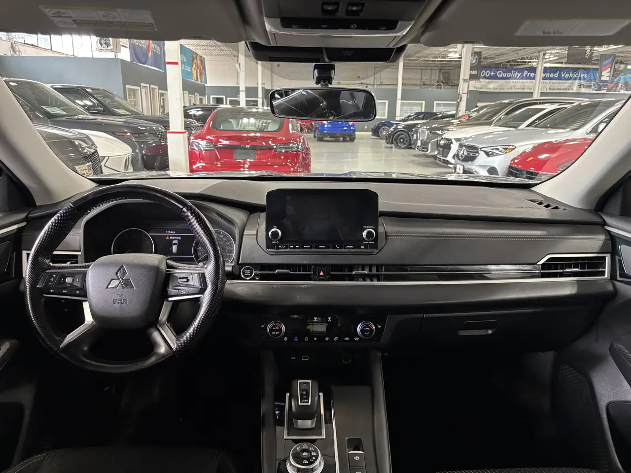 Mitsubishi Outlander снимка Mitsubishi Outlander