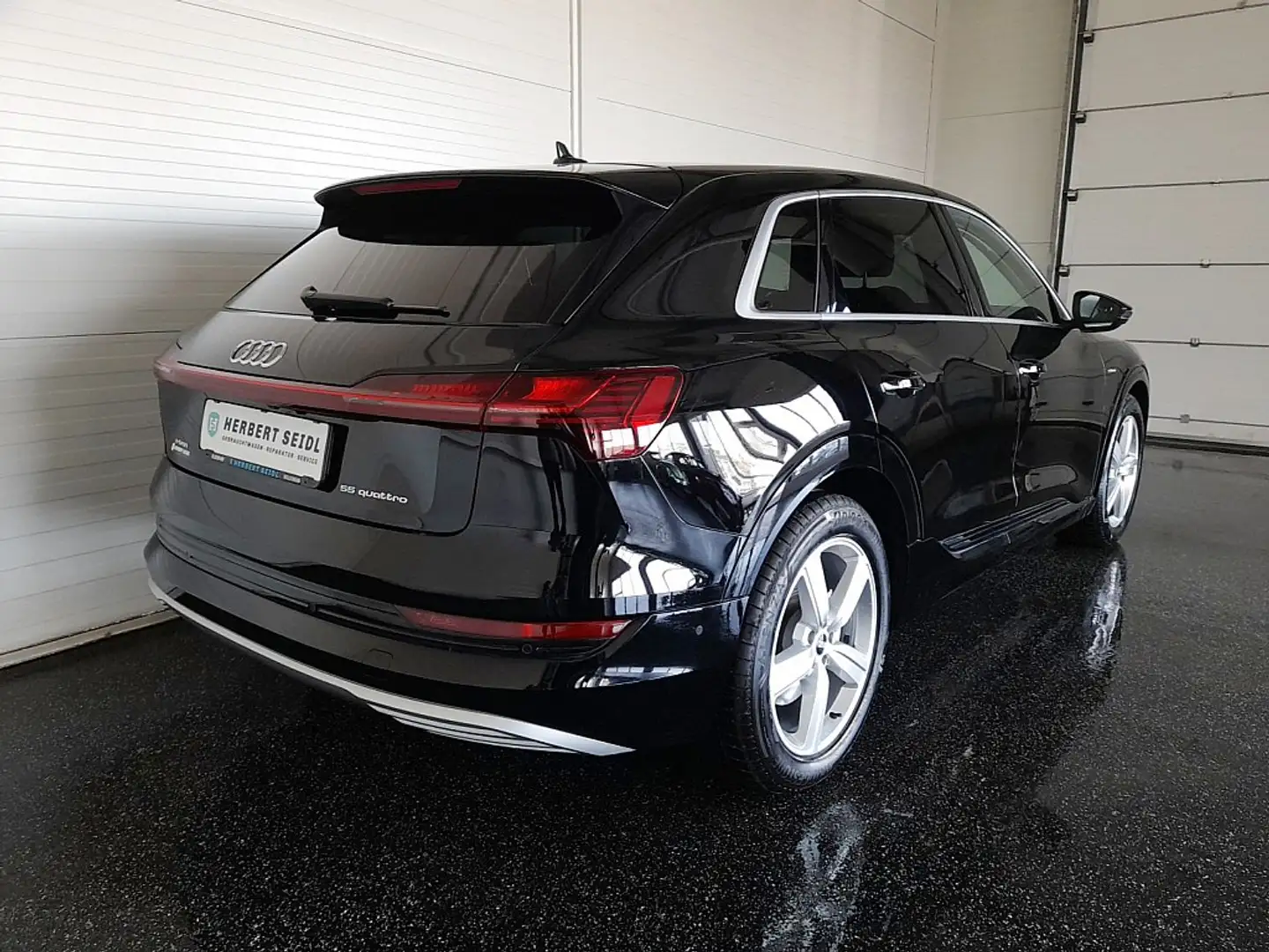 Audi e-tron 55 quattro S-Line *NP: € 92.135.- / LEDER / BAN... Schwarz - 2