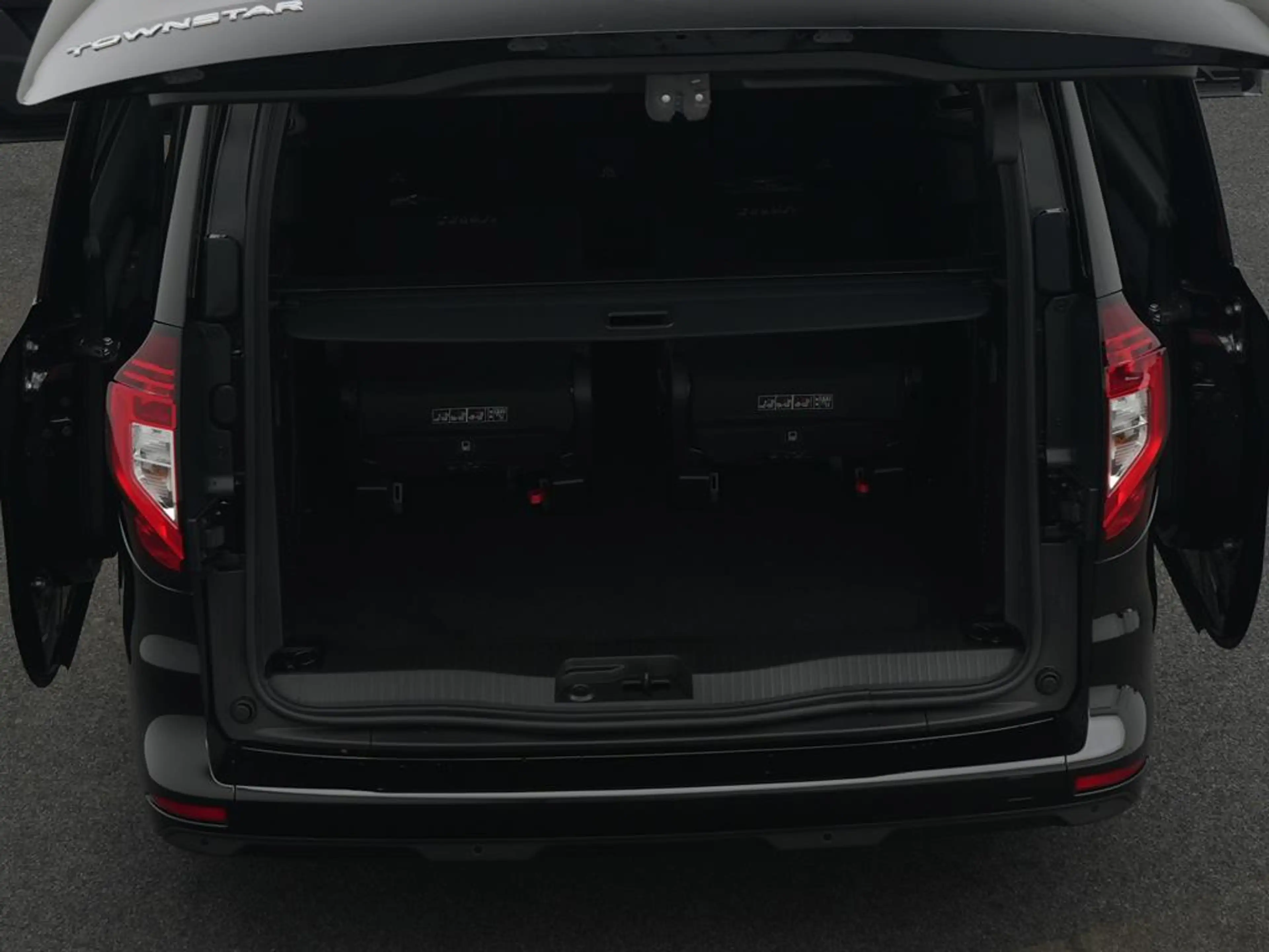 Nissan Townstar Kombi L2 2,3t DIG-T 130 AT TEKNA — photo 9
