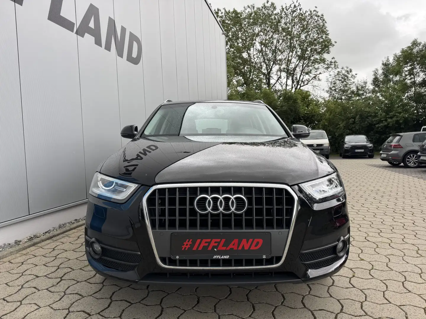 Audi Q3 1.4 TFSI*Xenon*Navi*AHK* Noir - 2