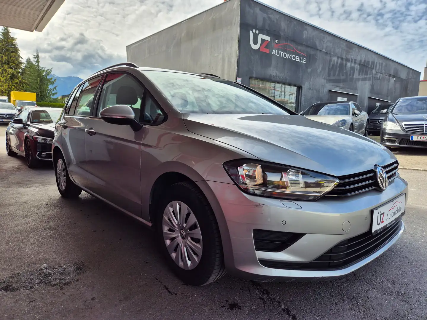 Volkswagen Golf Sportsvan Golf Sportsvan 1,6 TDI BMT Trendline Trendline Grau - 2