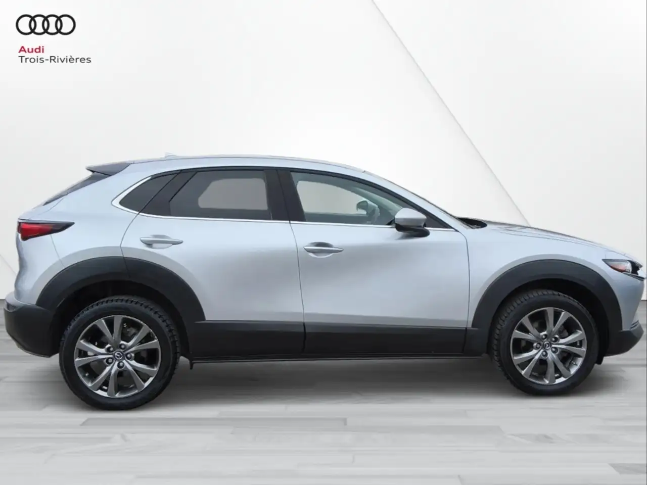 Mazda CX-30 снимка Mazda CX-30