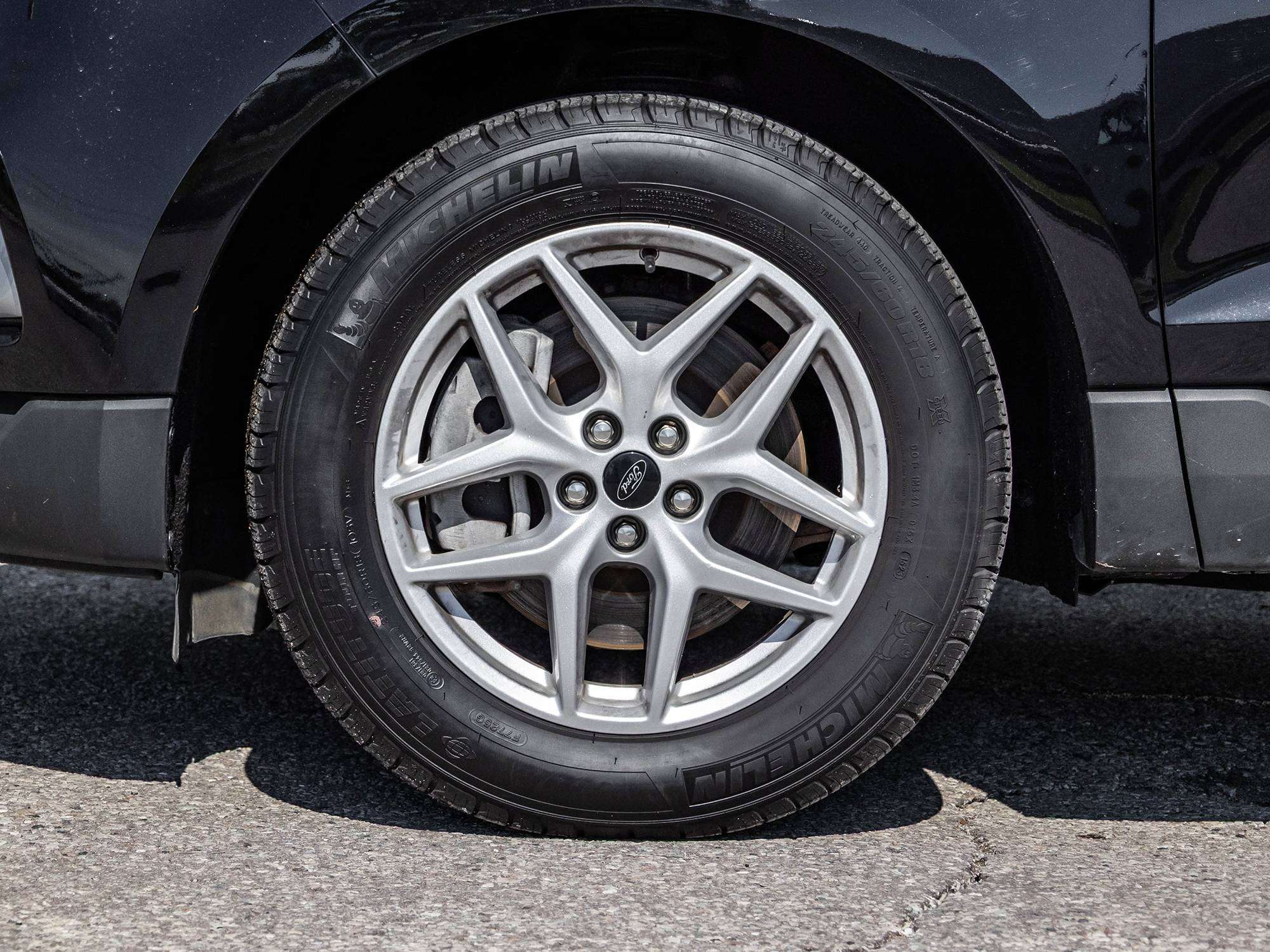 2023 Ford Edge