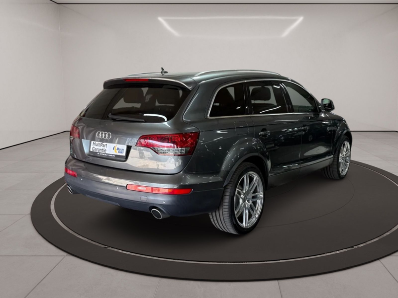 Audi Q7 4.2 TDI quattro — photo 6