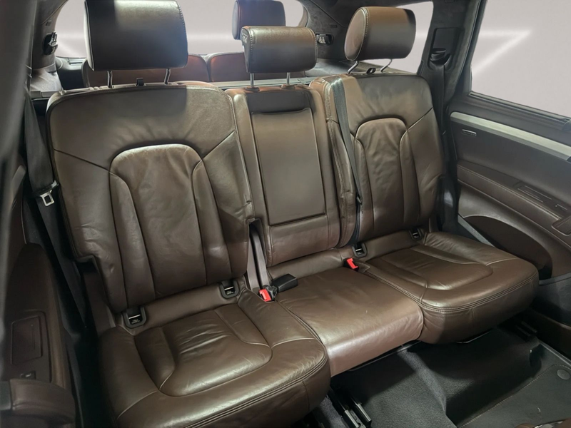 Audi Q7 4.2 TDI quattro — photo 15