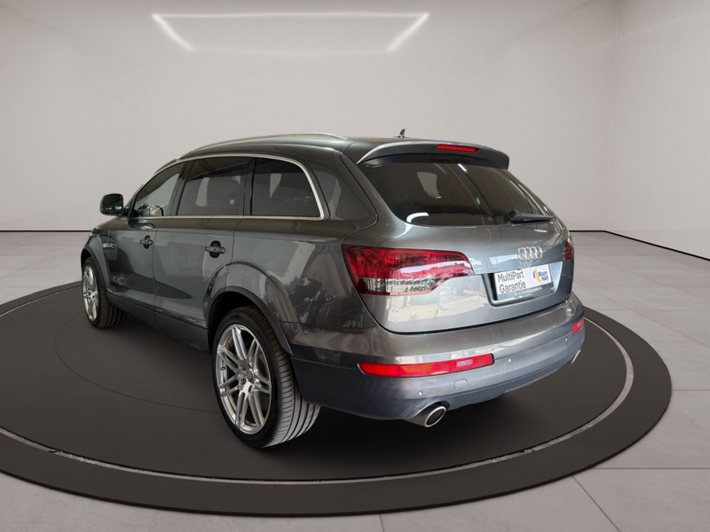 Audi Q7 4.2 TDI quattro — photo 4