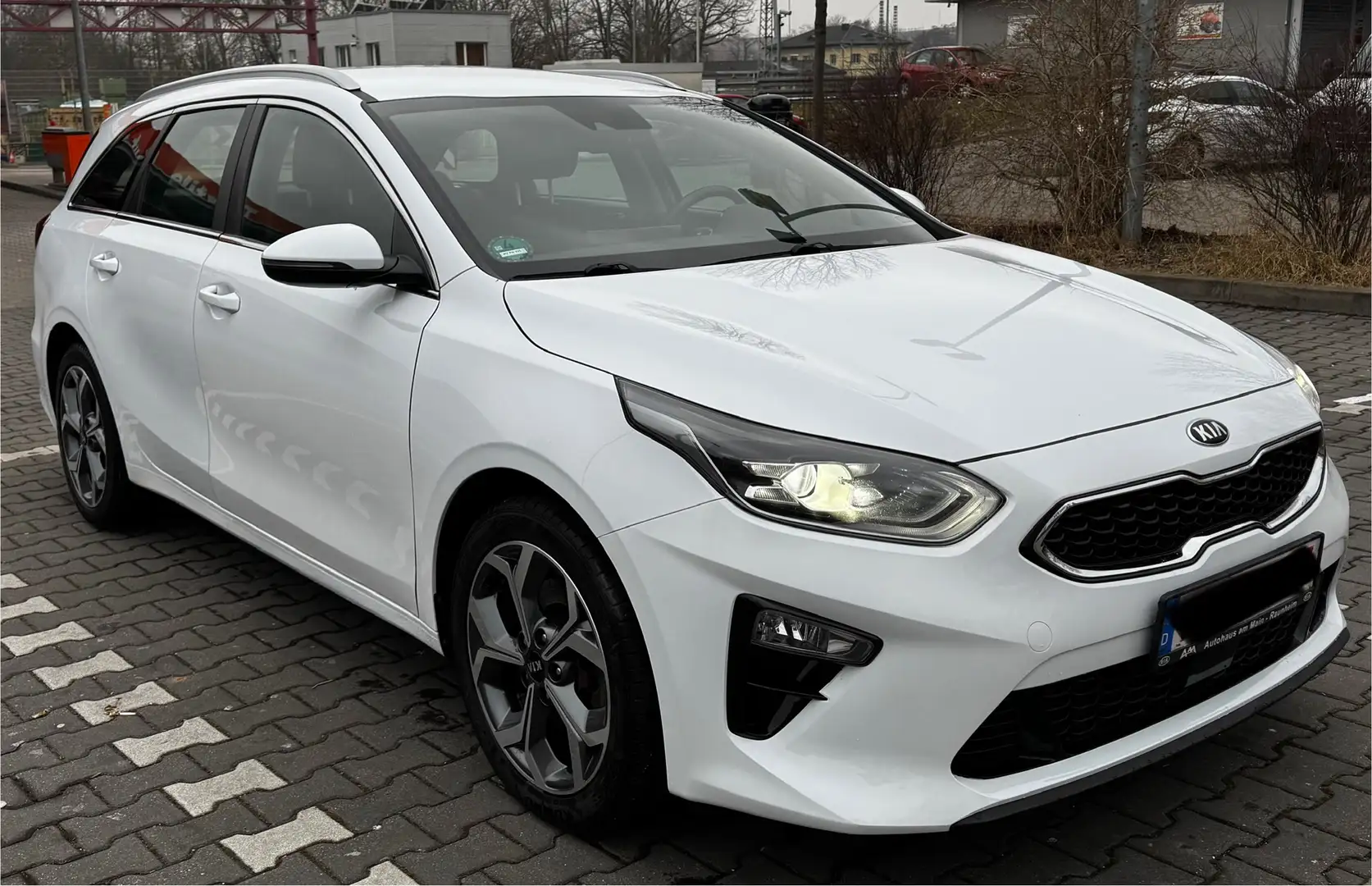 Kia Ceed SW / cee'd SW 1.5 T-GDI OPF Spirit Euro 6 d Blanco - 1