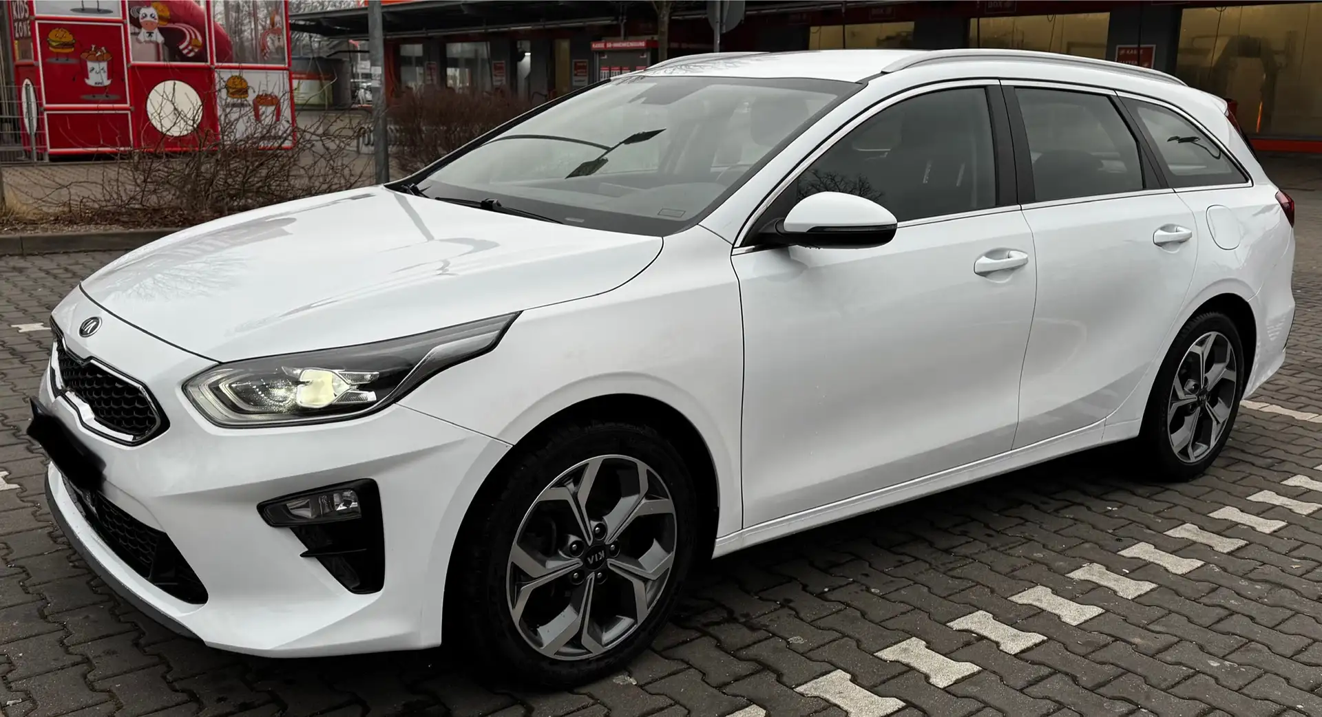 Kia Ceed SW / cee'd SW 1.5 T-GDI OPF Spirit Euro 6 d Blanco - 2