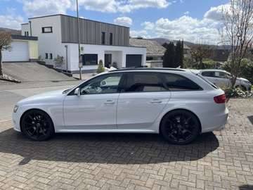 RS4 Avant/ RS-Schalensitze,ACC,Pano,20",B&O,77TKm,1.HD