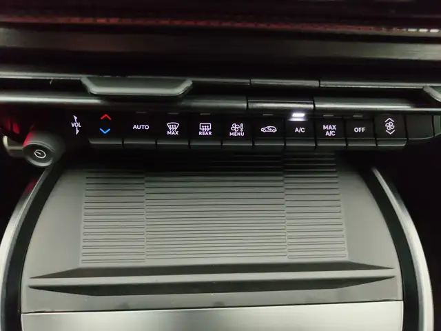 Lancia Ypsilon view 13