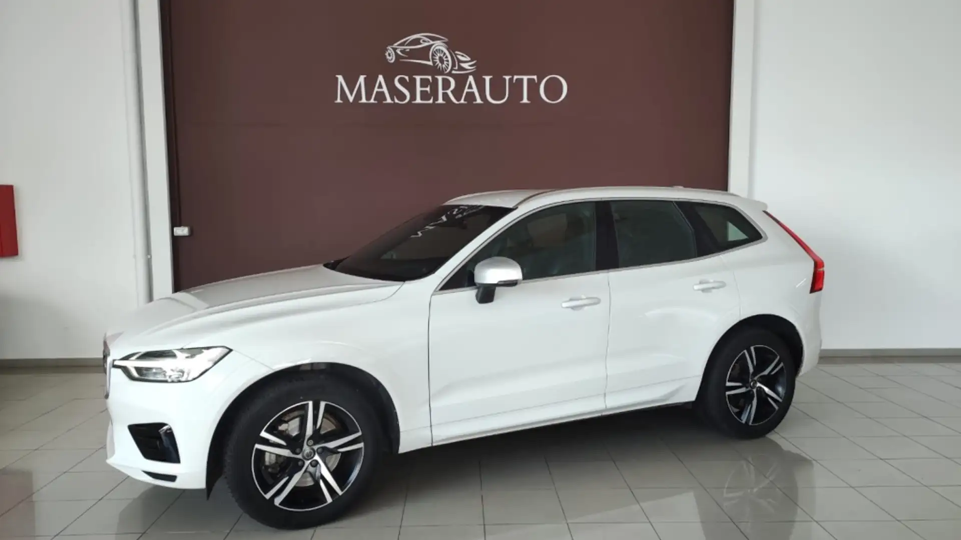 Volvo XC60 D4 Inscription Premium Edition Weiß - 1