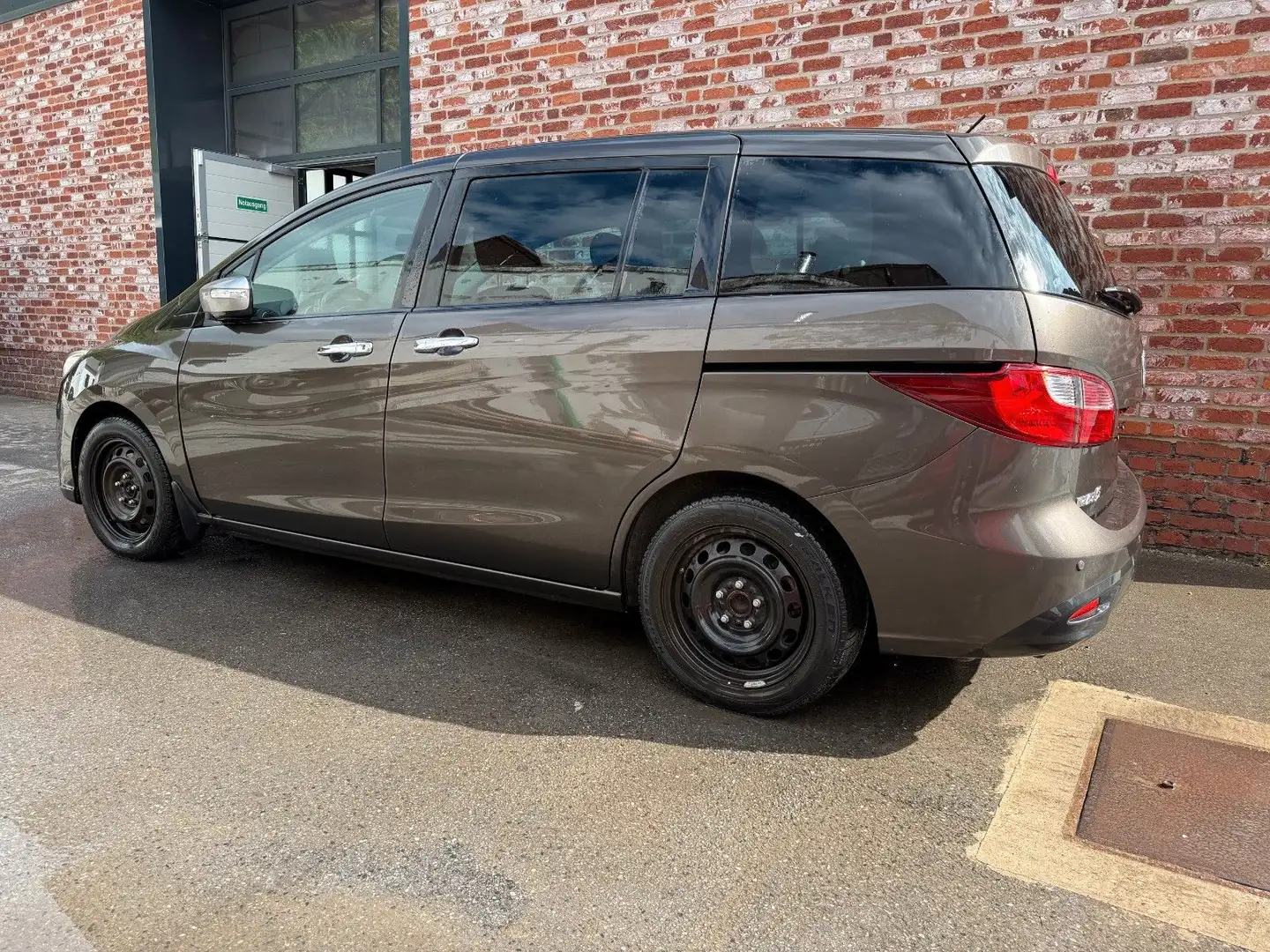 Mazda 5 Sendo 7 Sitzer Diesel Grau - 2