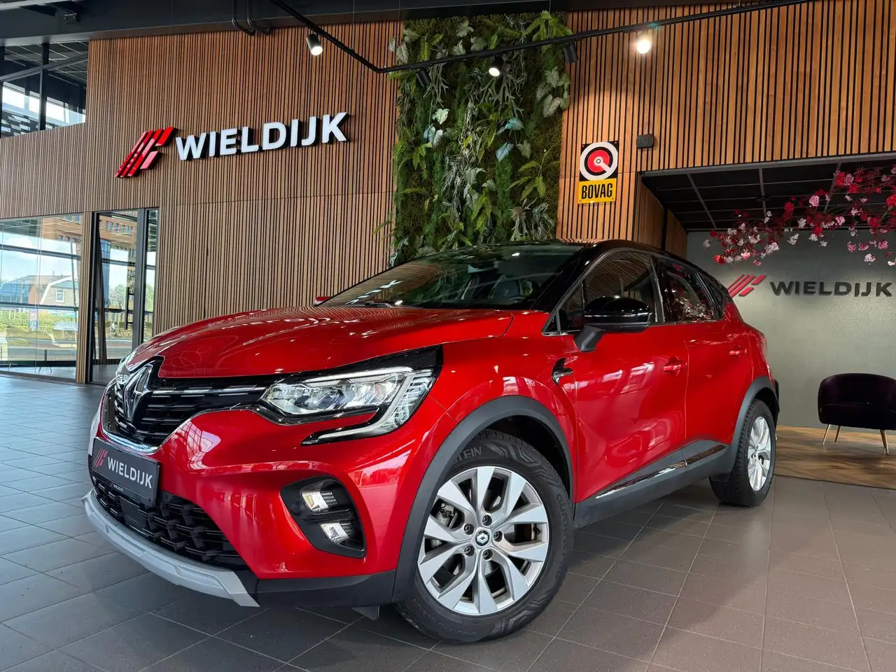 Renault Captur 1.6 E-Tech Plug-in Hybrid 160 Intens Camera Keyles, миниатюра 3