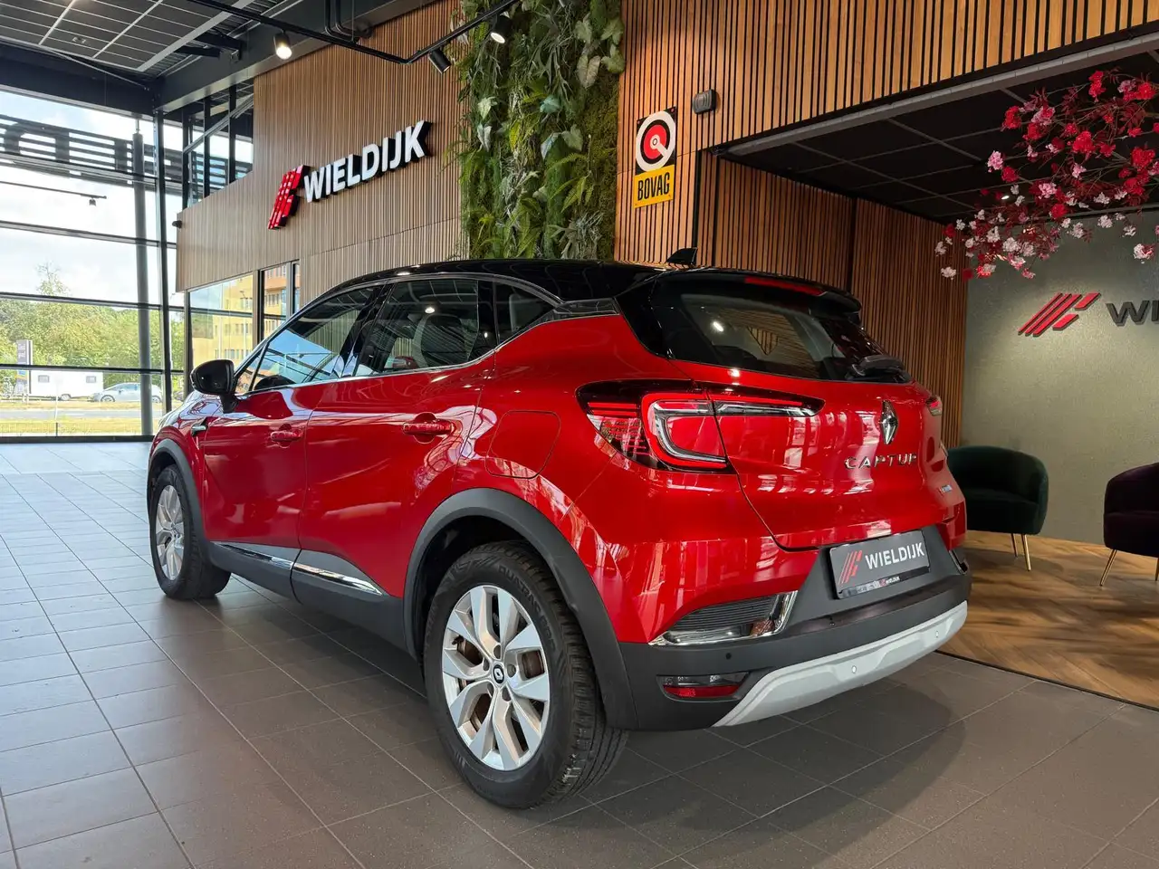 Renault Captur 1.6 E-Tech Plug-in Hybrid 160 Intens Camera Keyles, миниатюра 7