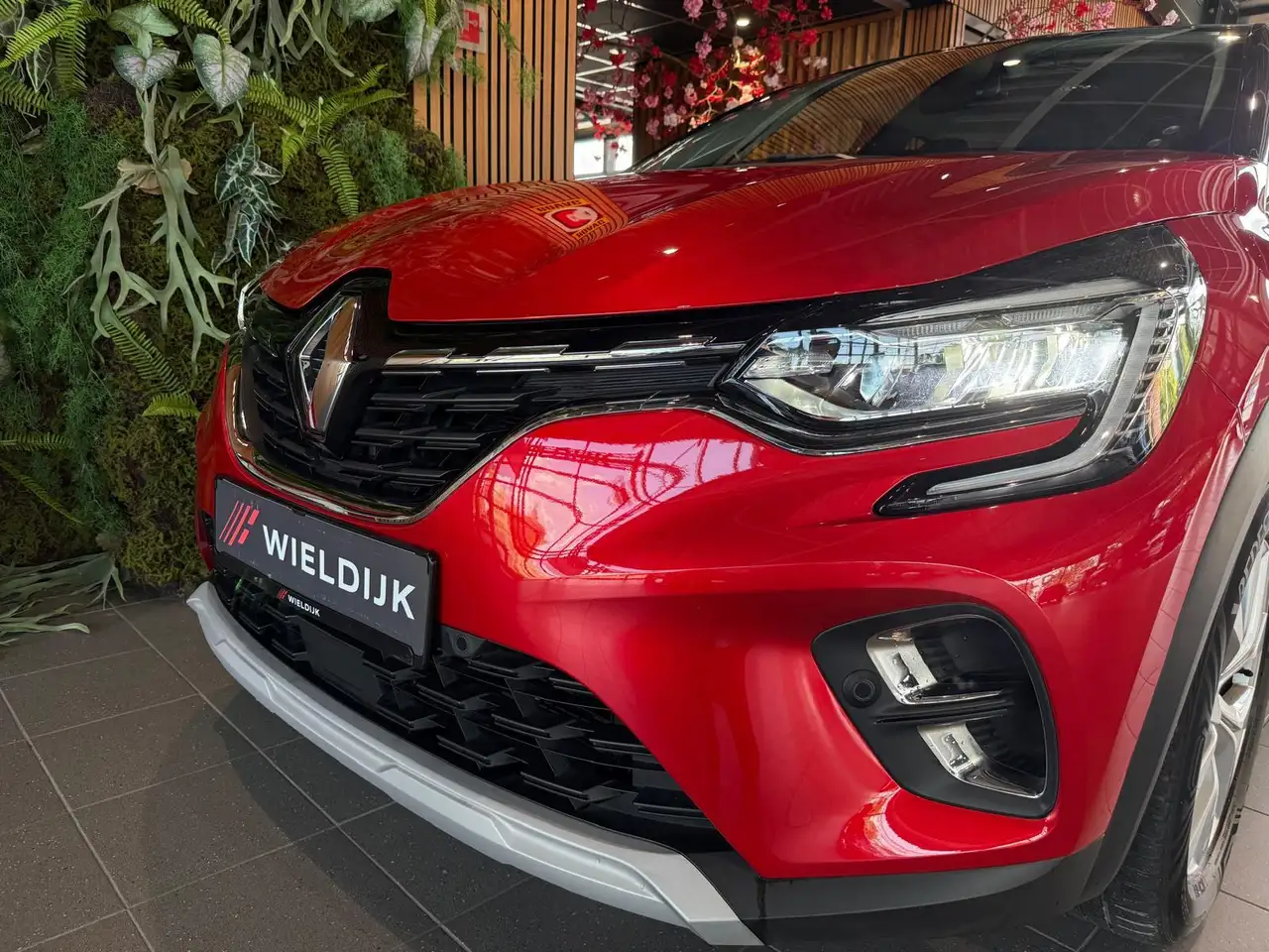 Renault Captur 1.6 E-Tech Plug-in Hybrid 160 Intens Camera Keyles, миниатюра 10