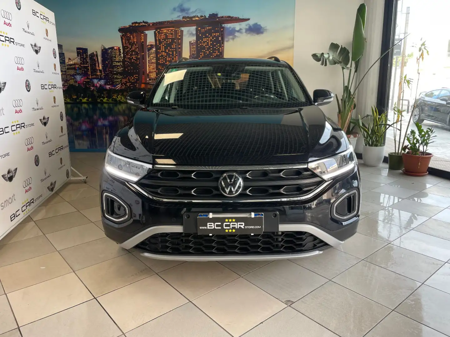 Volkswagen T-Roc 2.0 TDI 150cv DSG Life Noir - 2