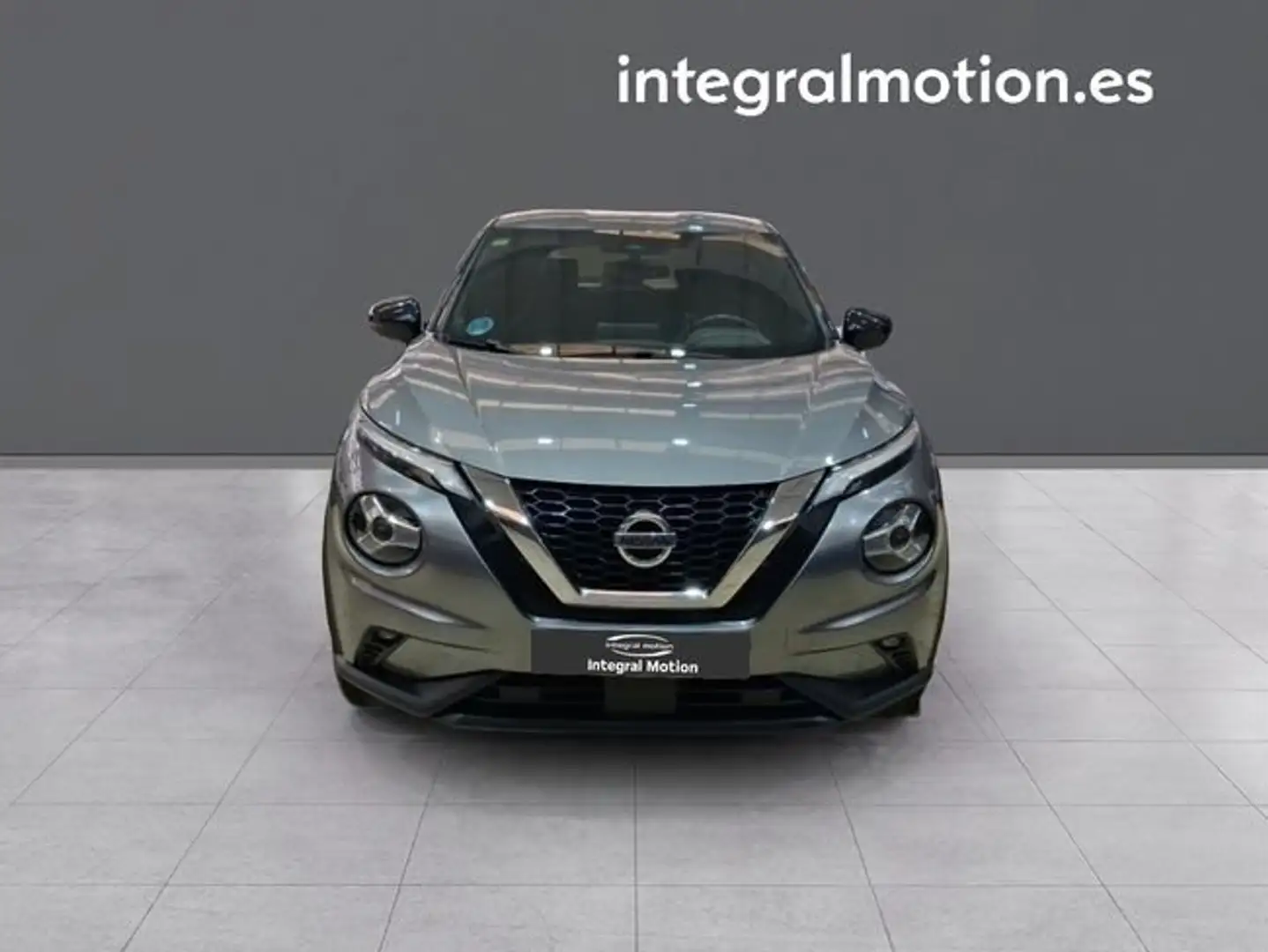 Nissan Juke 1.0 DIG-T N-Connecta 4x2 DCT 7 84kW Gris - 2