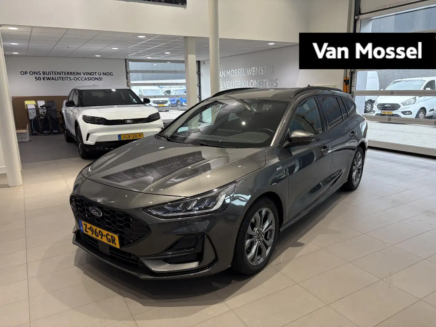 Ford Focus Wagon 1.0 EcoBoost Hybrid ST Line | STOEL, STUUR E Gris - 1
