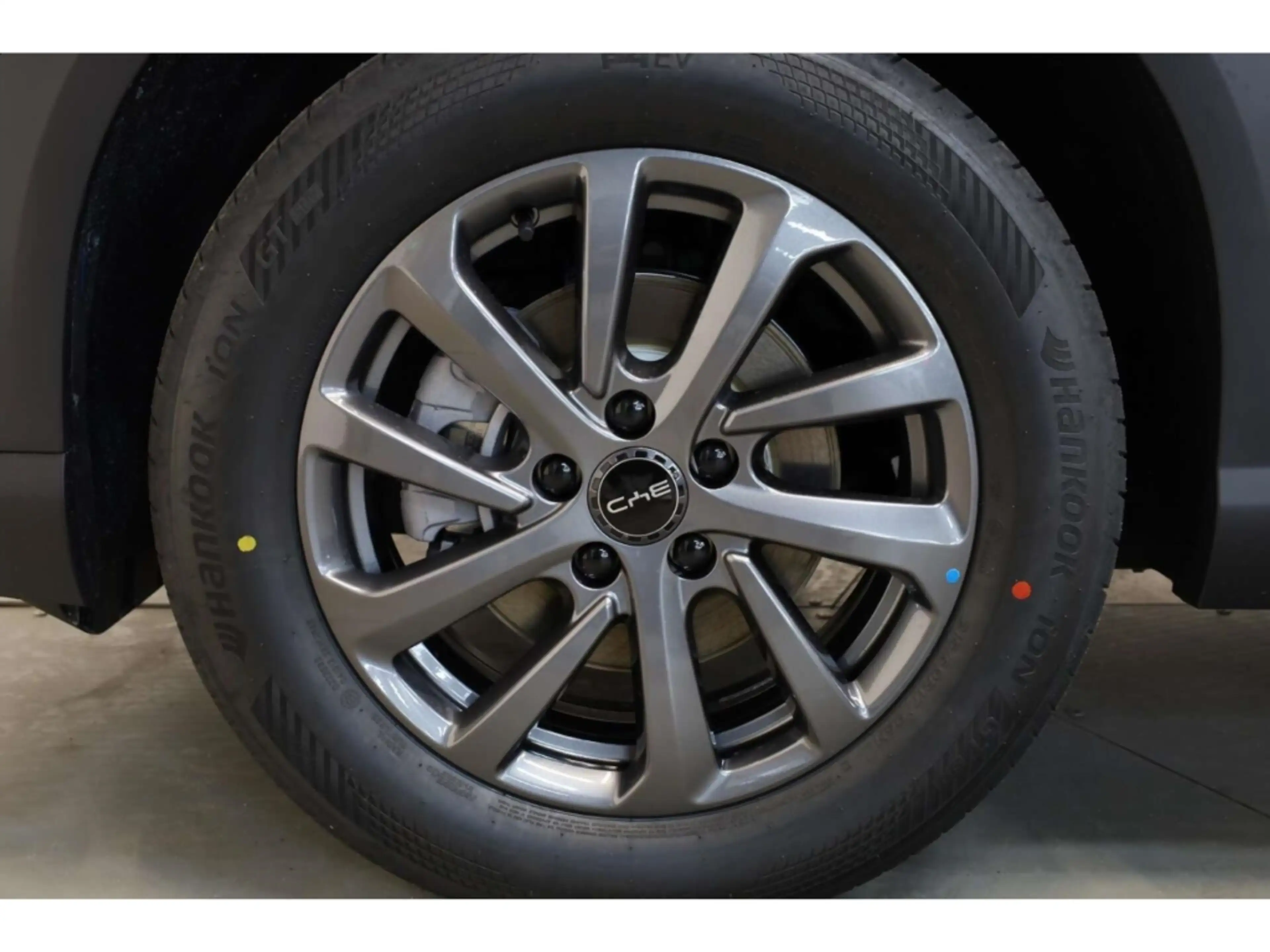 BYD Atto 2 DM-i Boost — photo 8