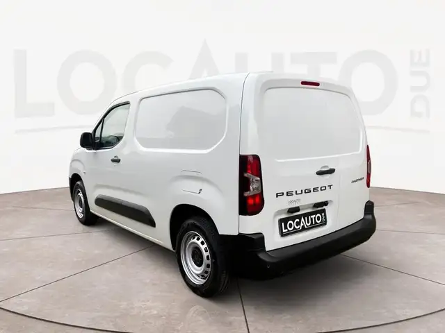 Peugeot Partner view 5