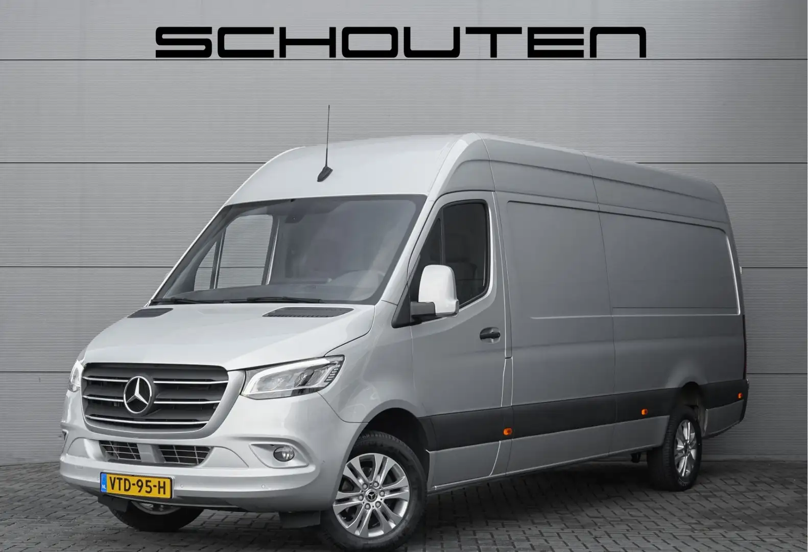 Mercedes-Benz Sprinter 319 1.9 CDI L3H2 RWD 191PK Automaat Camera Cruise Gris - 1