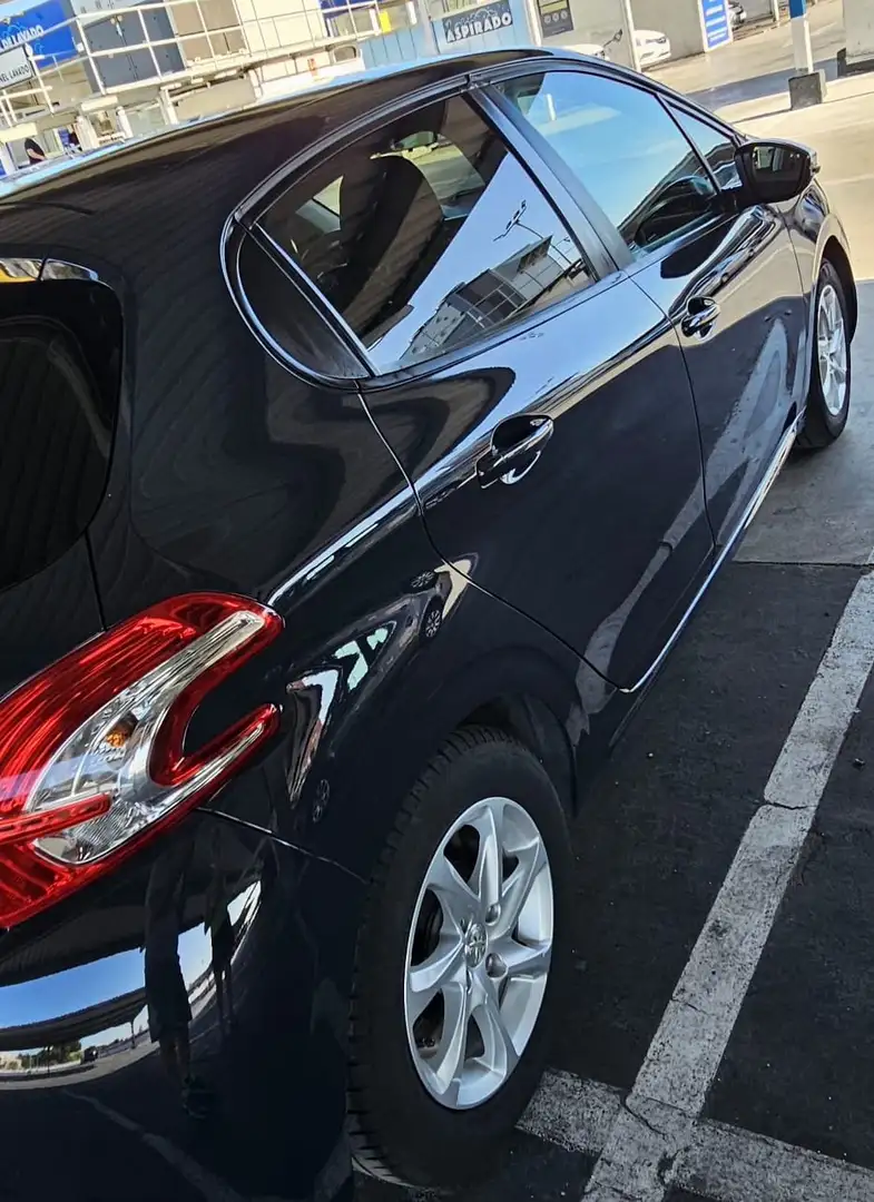 Peugeot 208 208 1.2 PureTech Access 82 Access Gris - 2