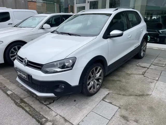 Volkswagen Polo Cross Polo 5p 1.4 tdi bm Cross uso NEOATENTATI