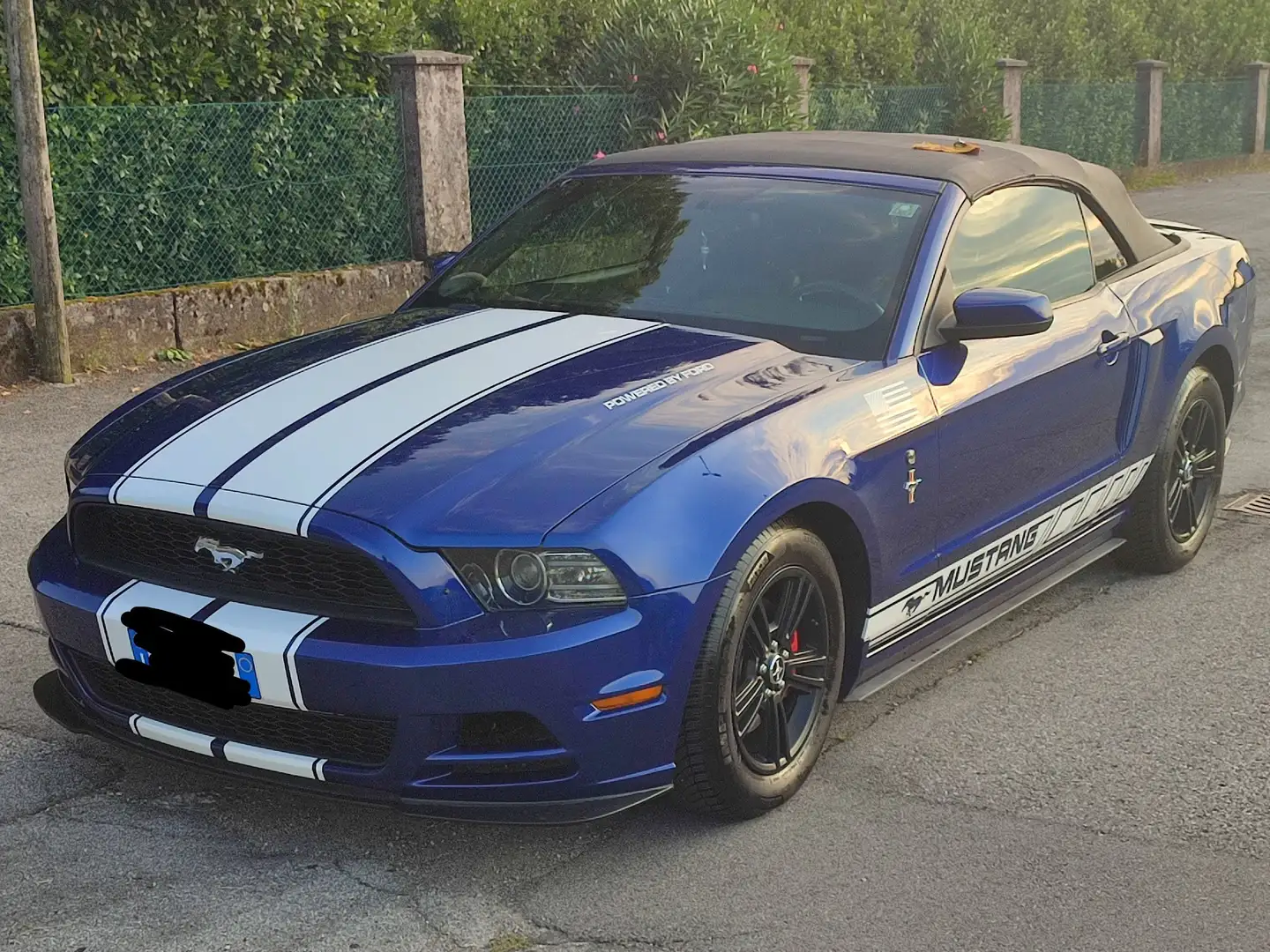 Ford Mustang 3.7 v6 decapotable Blauw - 1