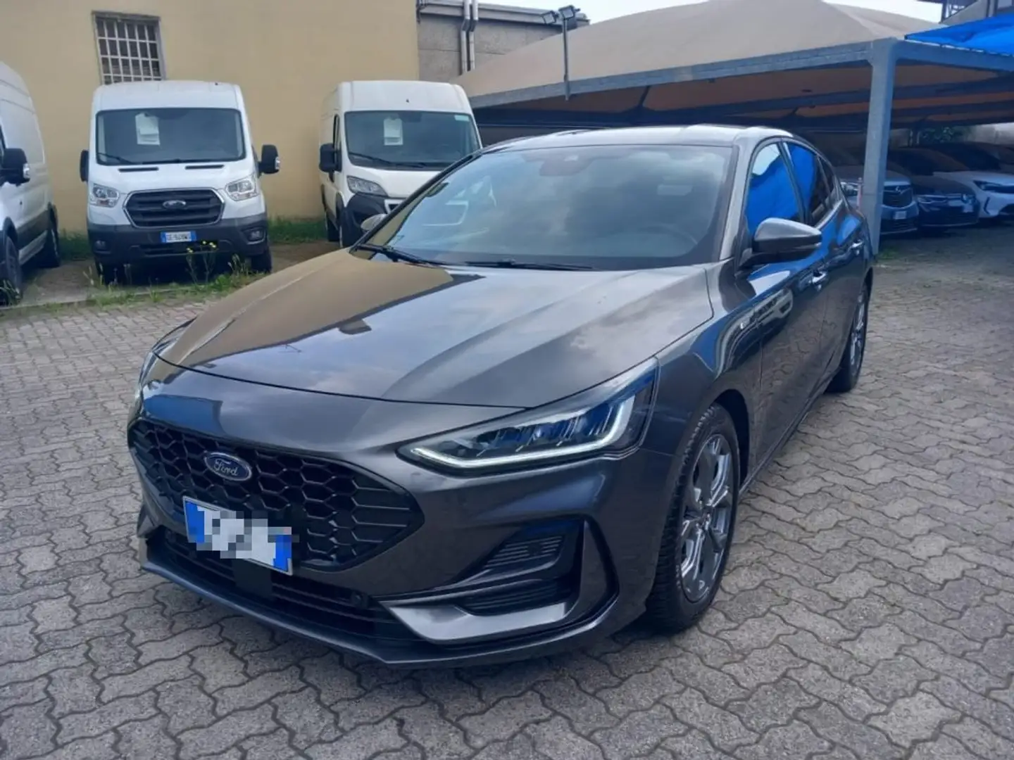Ford Focus 1.0 EcoBoost Hybrid 125 CV 5p. ST-Line Grigio - 1