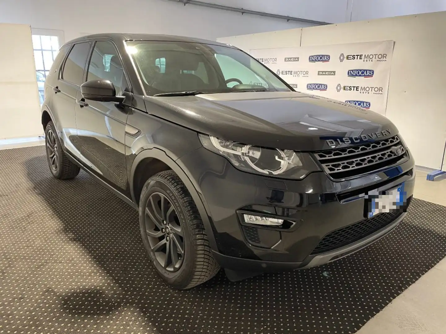 Land Rover Discovery Sport 2.2 TD4 150 CV HSE Prezzo reale Schwarz - 1