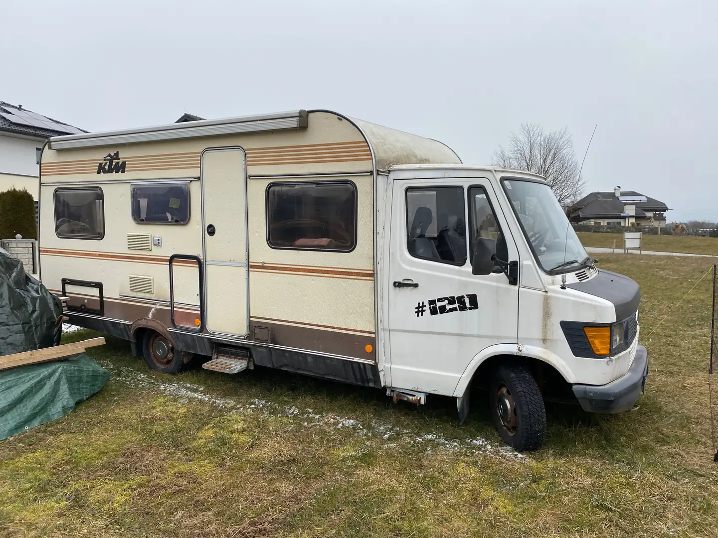 Mercedes-Benz Wohnmobil Bílá - 2