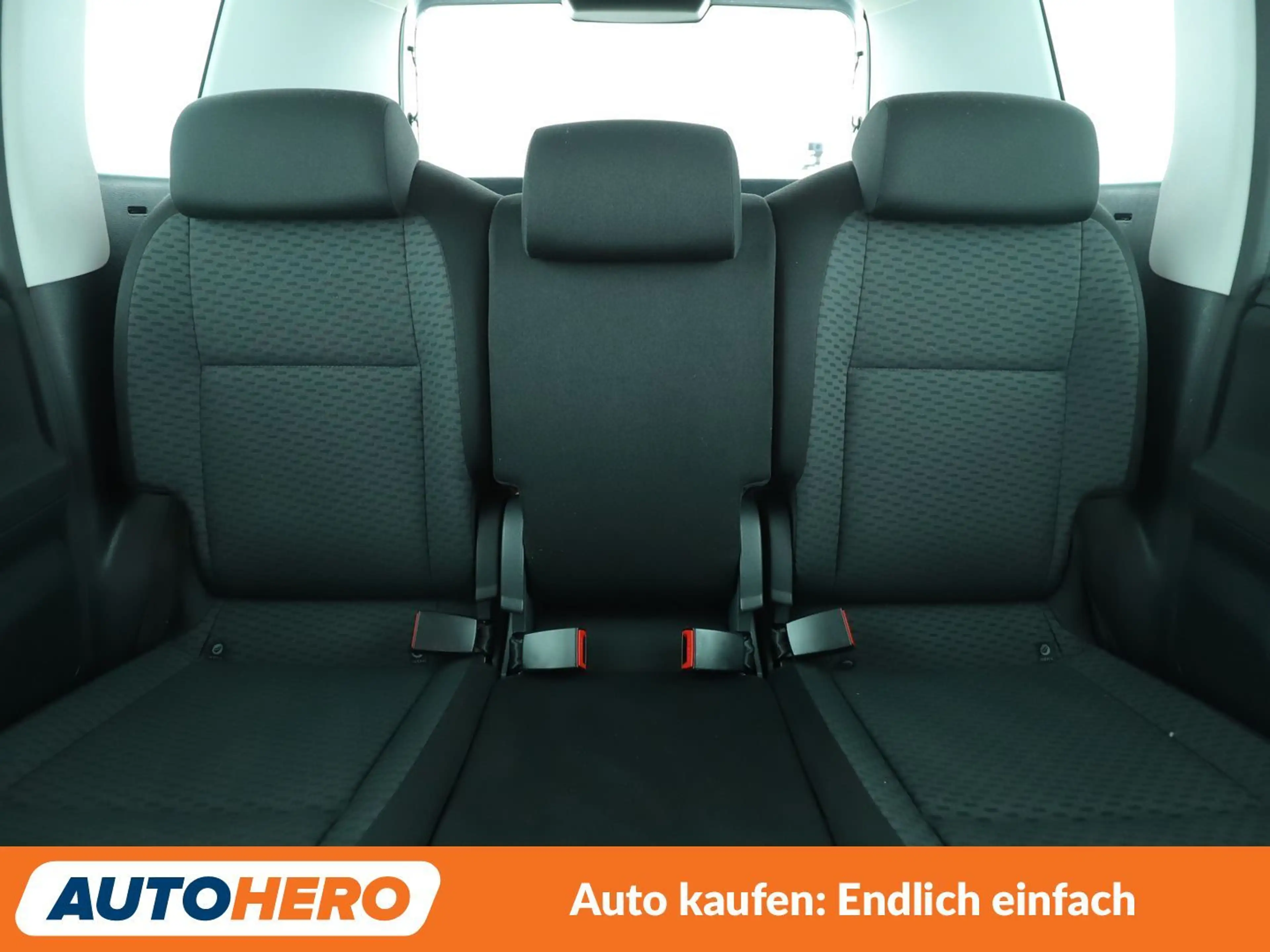 Skoda Roomster 1.2 Best of*TEMPO*PDC*SHZ*ALU*KLIMA* — photo 14