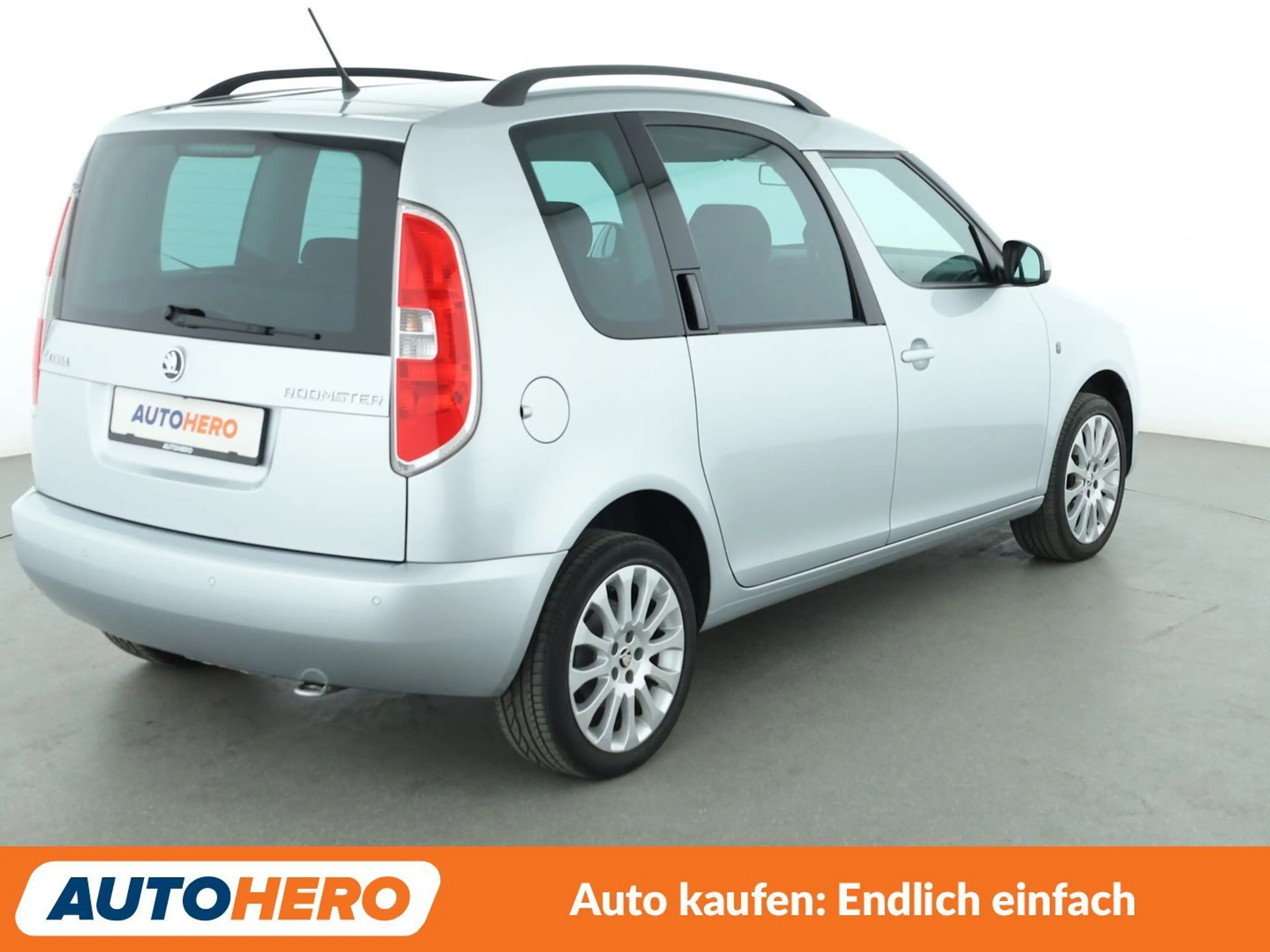 Skoda Roomster 1.2 Best of*TEMPO*PDC*SHZ*ALU*KLIMA* — photo 6