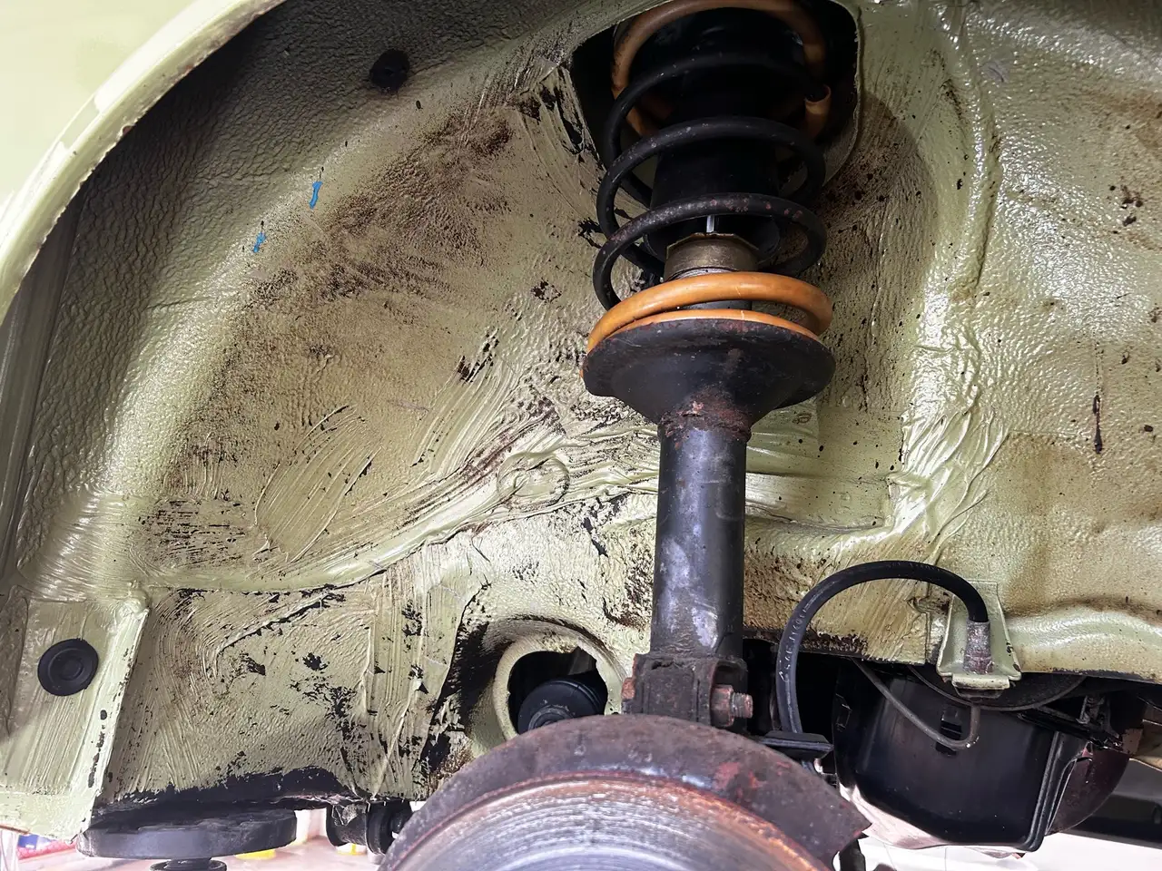 Volkswagen Golf L 1. Lack Manilagrün, foto 12