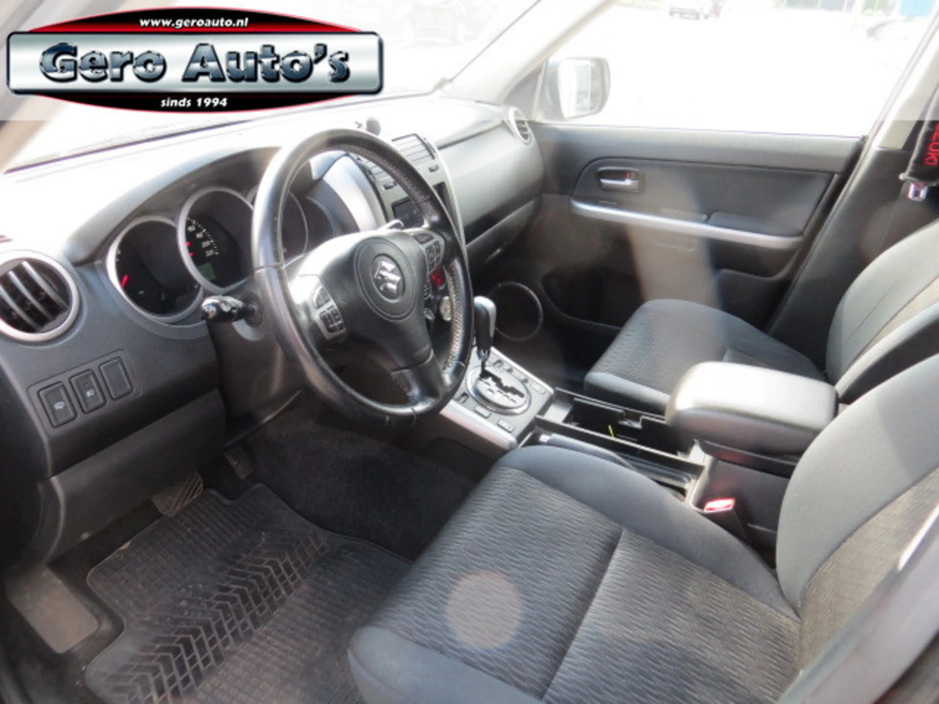 Suzuki Grand Vitara 2.4 Exclusive imperial ,led lier etc airco ecc ,st — photo 4