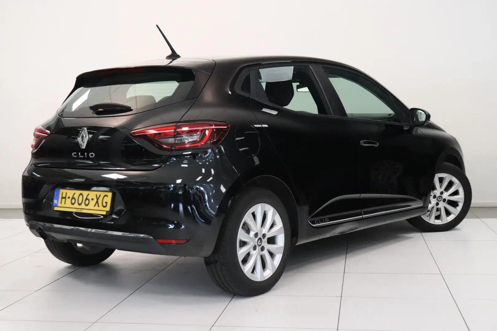 Renault Clio 1.0 TCe Zen | Airco | Parkeersensor | Lichtmetaal Noir - 2
