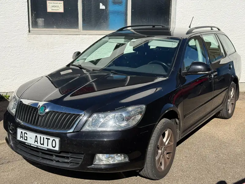 Skoda Octavia 2.0 Diesel Kombi Allrad 4x4 AHK TÜV 06/27 – Bild 1 von 29