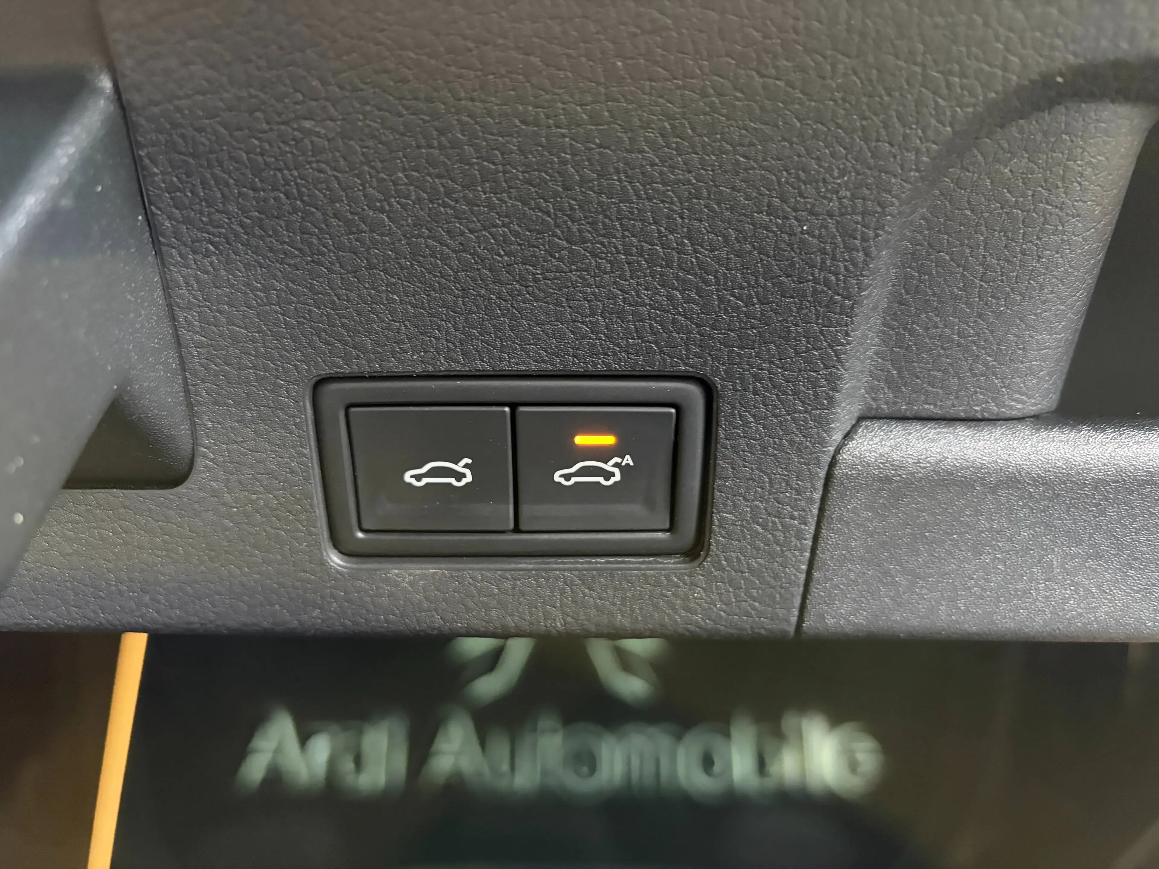 Volkswagen Arteon 2.0 TDi DSG R-Line *CARPLAY*TOIT OUV*SIEGE CHAUFF*GARANTIE* — photo 6