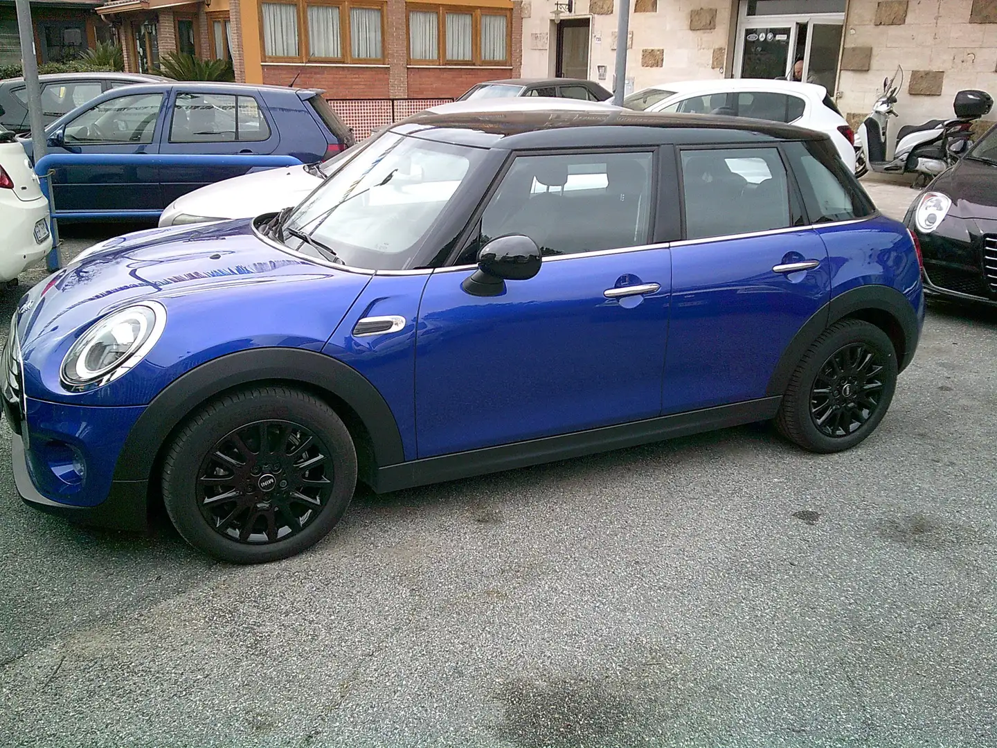 MINI Cooper Mini IV F55 2018 5p 5p 1.5 Baker Street Blau - 2