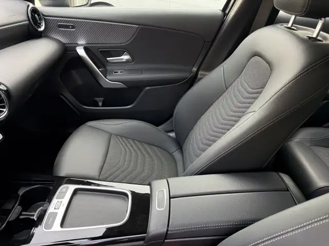 Mercedes-Benz A-Class view 20