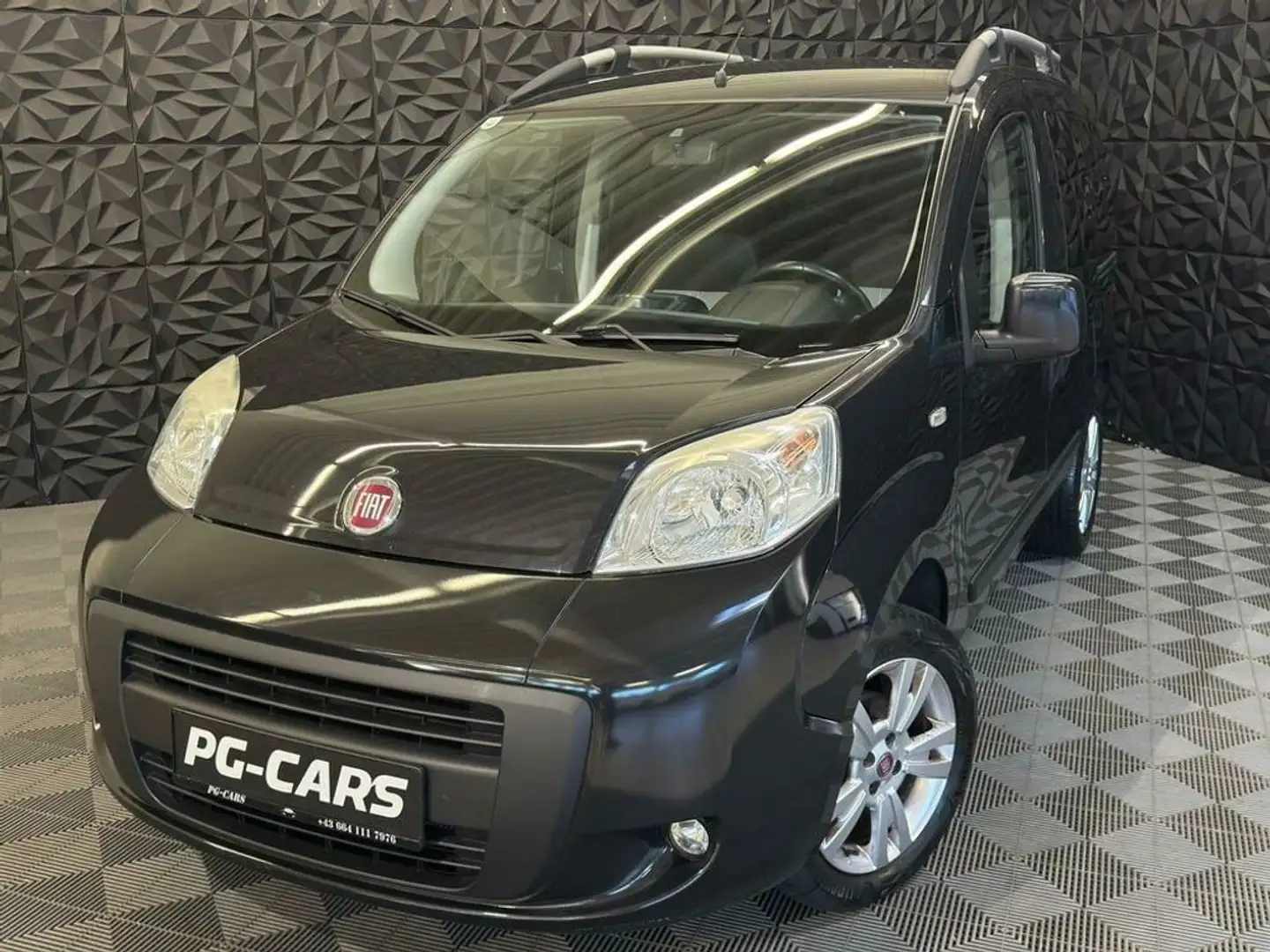 Fiat Fiorino Qubo 1.4 Dynamic Schwarz - 1