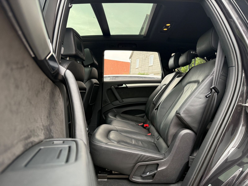Audi Q7 3.0 TDI clean diesel/S Line/Pano/Air/Bose/TV — photo 10