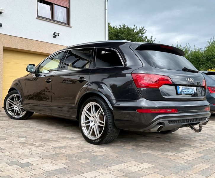 Audi Q7 3.0 TDI clean diesel/S Line/Pano/Air/Bose/TV — photo 5