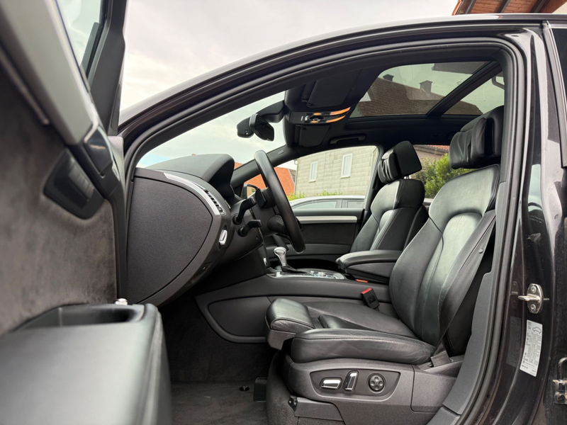 Audi Q7 3.0 TDI clean diesel/S Line/Pano/Air/Bose/TV — photo 9