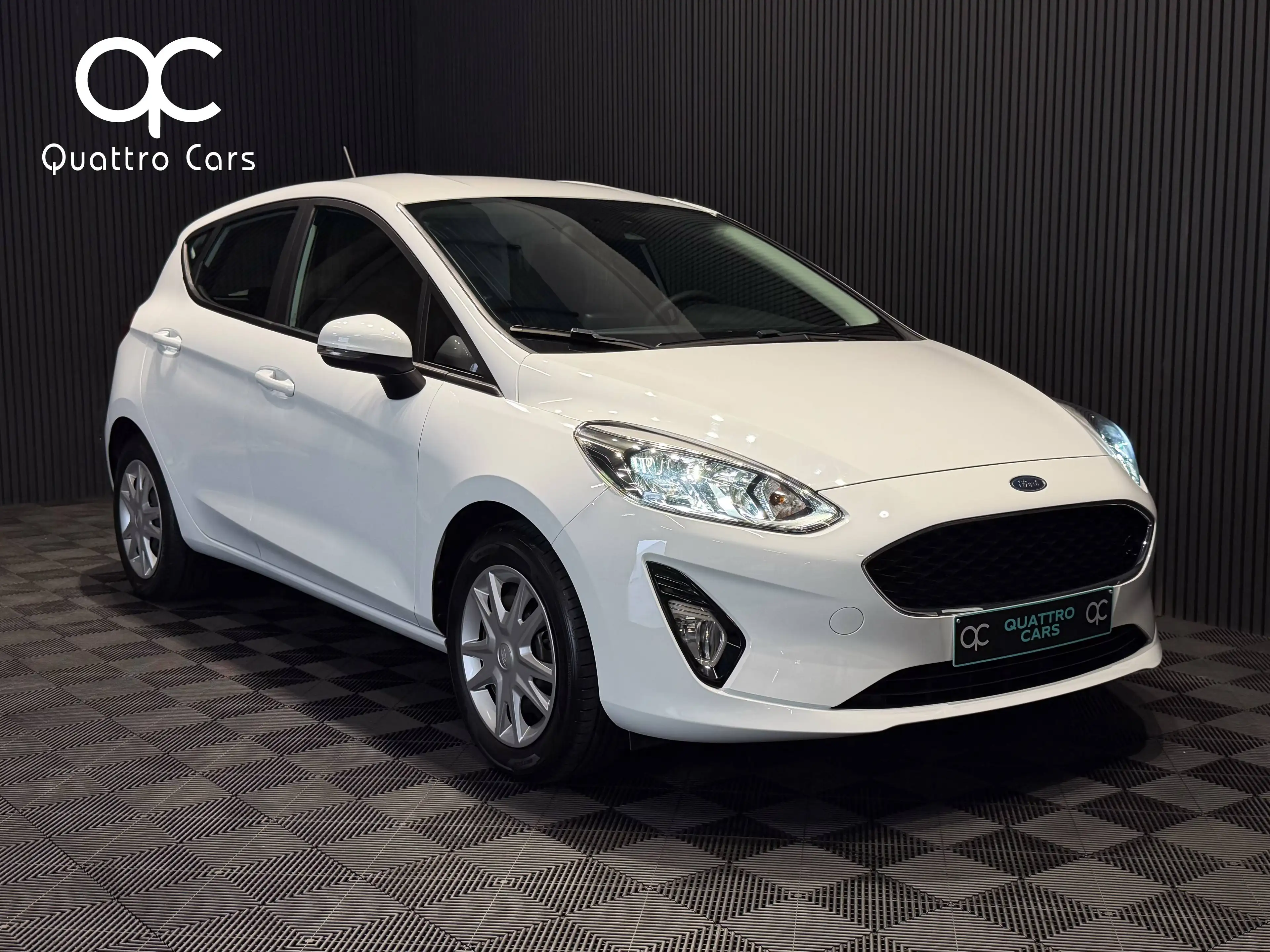 Ford Fiesta 1.1i * CAR PLAY * CLIM * 1ERE MAIN * CAPTEURS ARR — photo 3