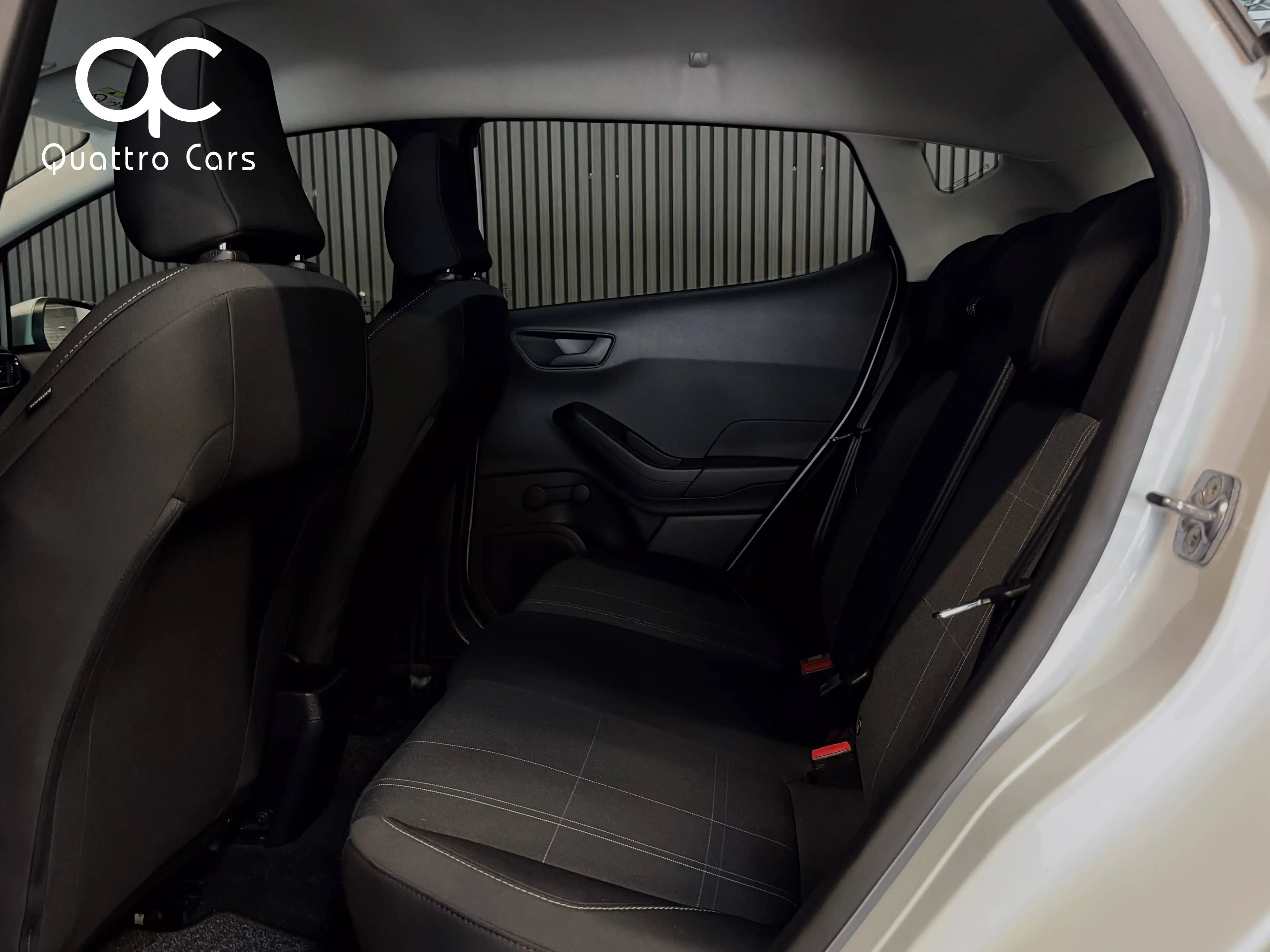 Ford Fiesta 1.1i * CAR PLAY * CLIM * 1ERE MAIN * CAPTEURS ARR — photo 14