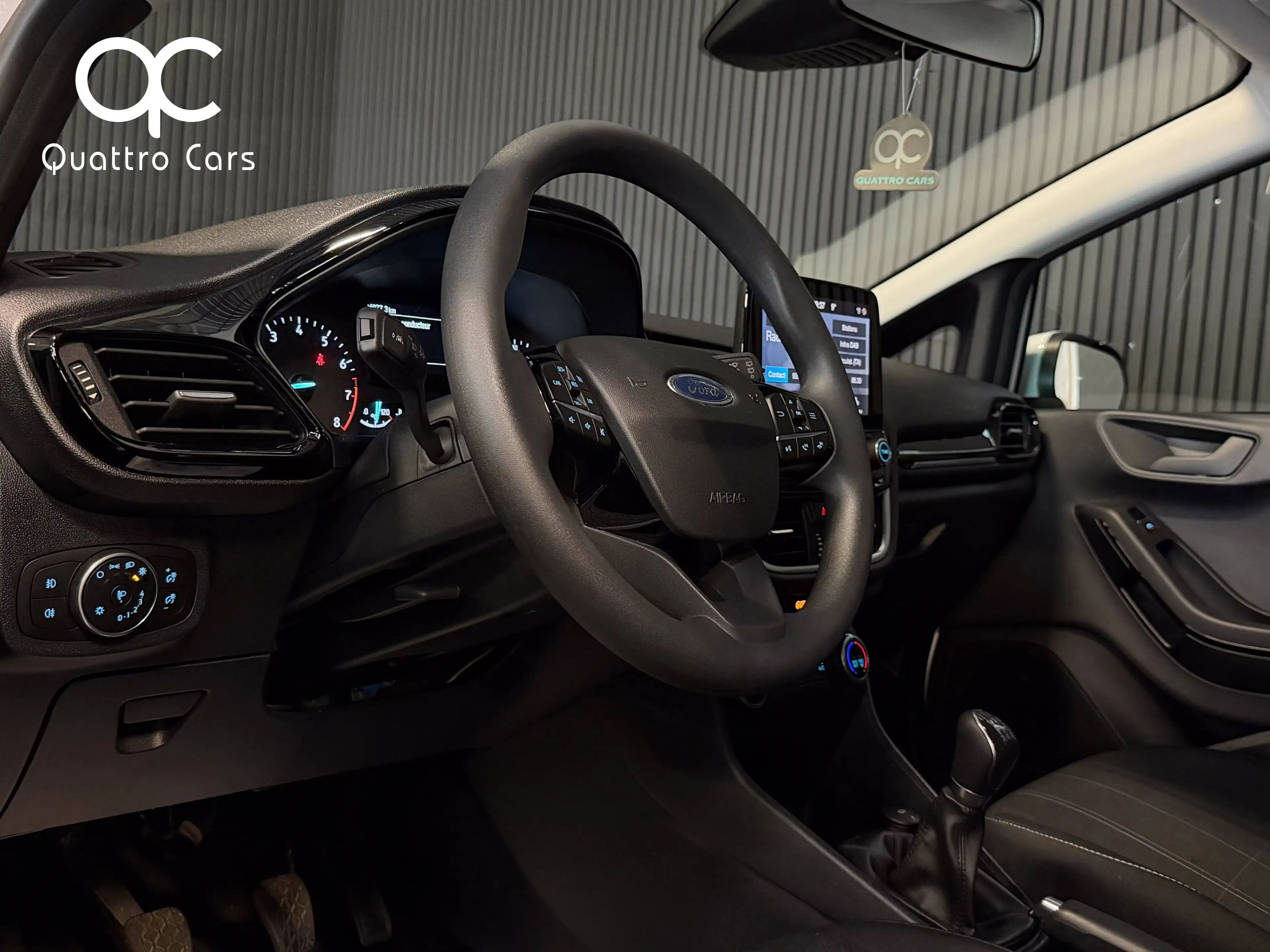 Ford Fiesta 1.1i * CAR PLAY * CLIM * 1ERE MAIN * CAPTEURS ARR — photo 11